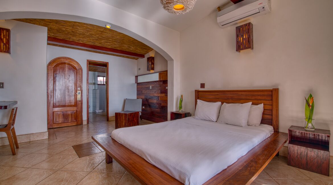 Beachfront-Hotel-Alcazar-2nd-Level-Interior