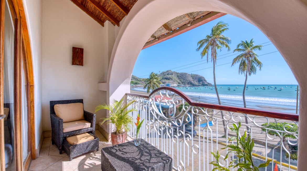 Beachfront-Hotel-Alcazar-3rd-Floor-Suite-Balcony