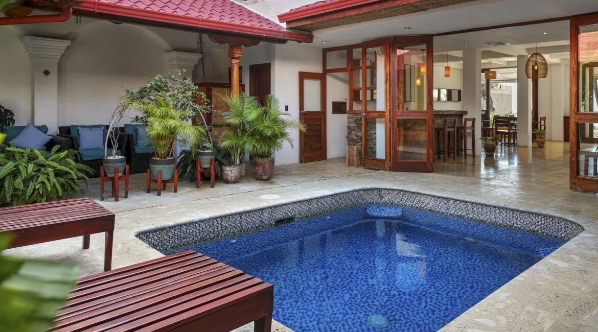 Hotel_ALCAZAR_Pool_Area_Angle_5_CC